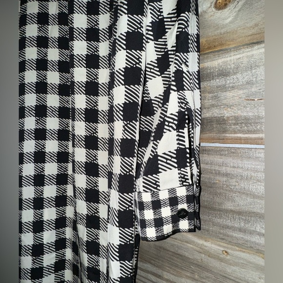 Diane von Furstenberg Prita Dress- belt not included - in Black & White - Picture 8 of 10